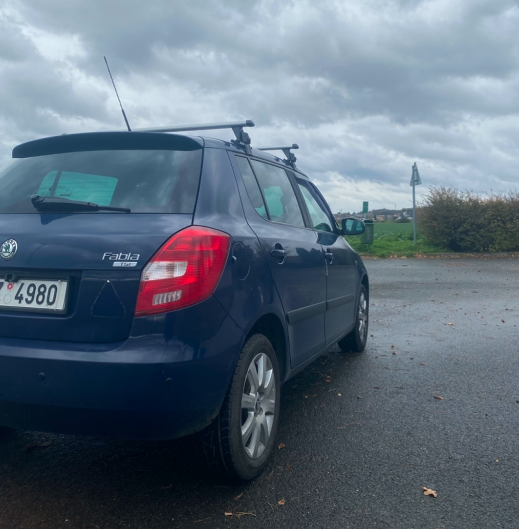 kontrolované auto značky Škoda fabia 2 TSI